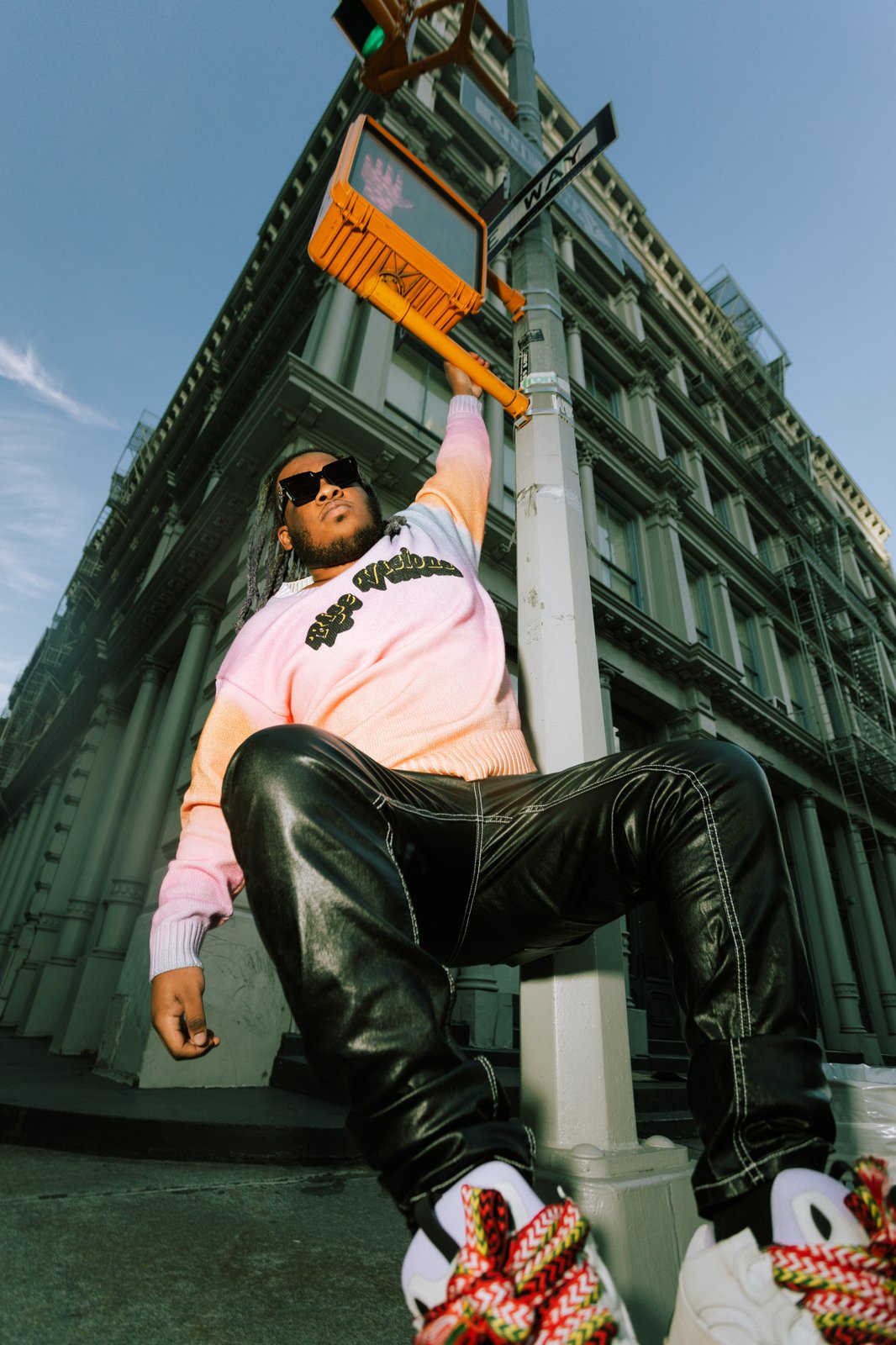 KNITTED SWEATER ( AURA )